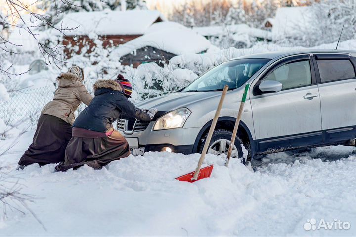 Вытащить машину из грязи. Застряла машина