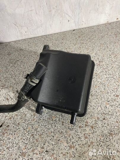 Бачок гидроусилителя Mercedes E-Class W212 M271