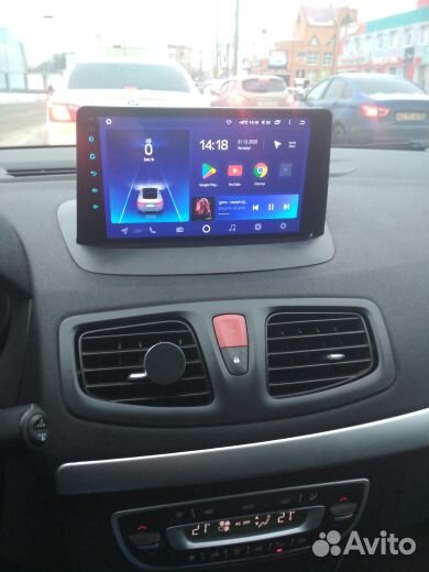 Магнитола Renault Fluence Teyes