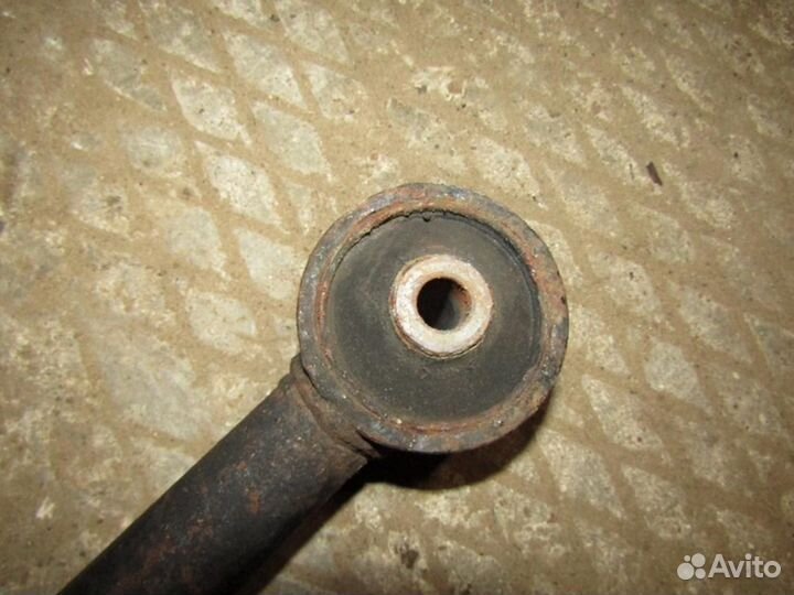 Тяга задняя продольная LX 570 2007