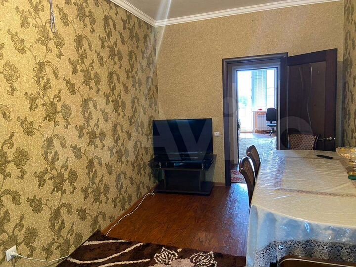 2-к. квартира, 45 м², 3/3 эт.