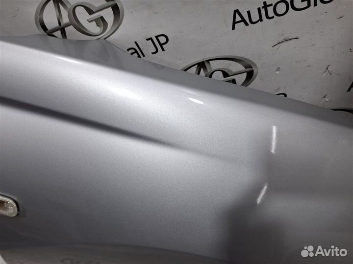Крыло переднее правое Toyota Caldina