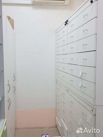 Мебель для аптеки бу