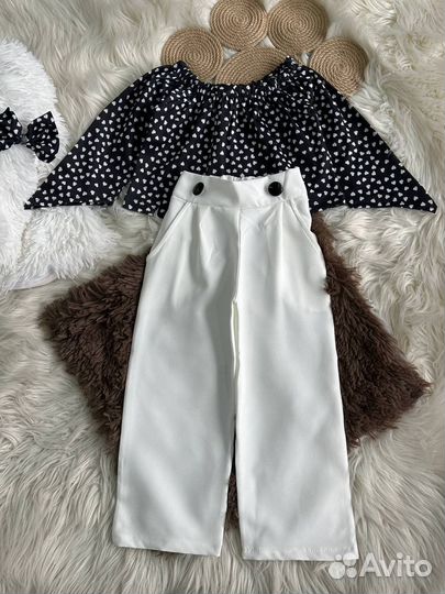 Костюм Zara для девочки с брюками