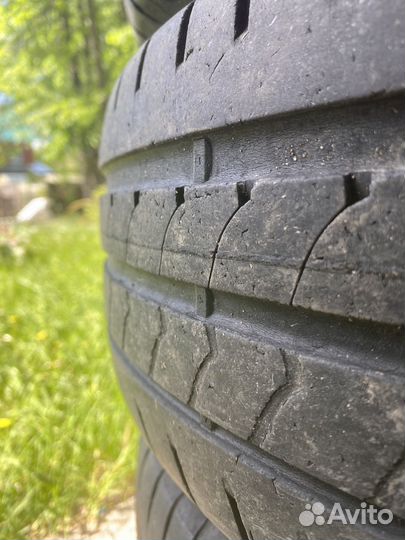 Goodyear EfficientGrip 195/60 R16 89H