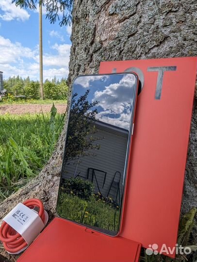 OnePlus 10T, 8/128 ГБ
