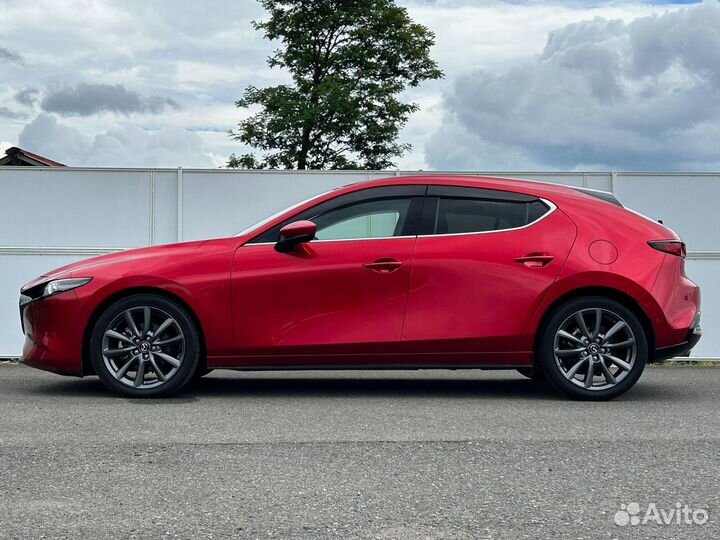 Mazda 3 1.5 AT, 2022, 7 400 км