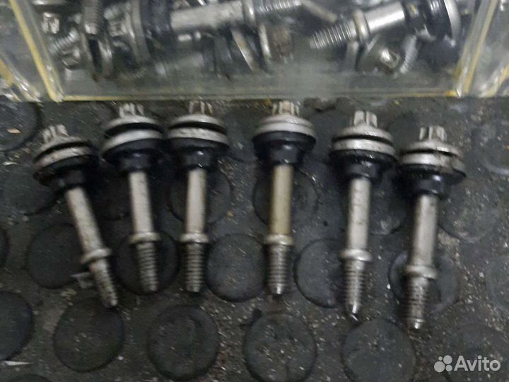 420440561 болты клапанной крышки rotax 1503