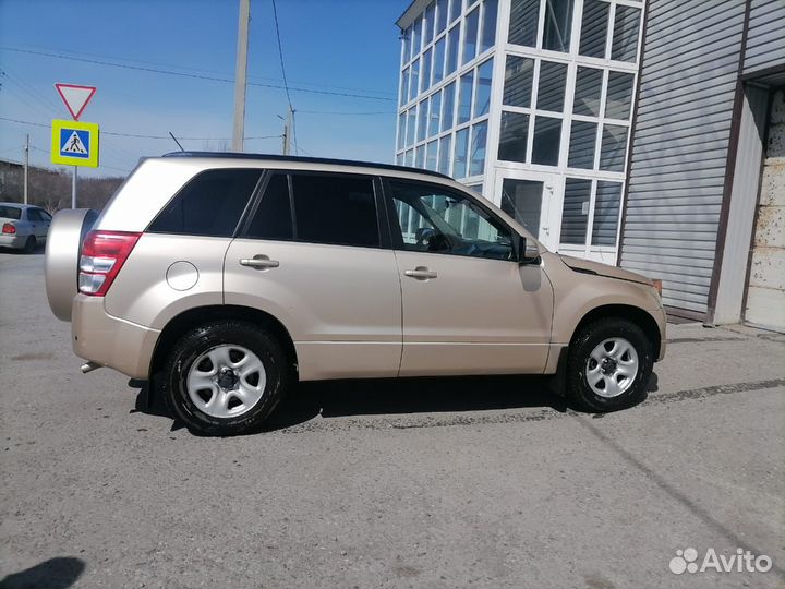 Suzuki Grand Vitara 2.0 МТ, 2011, 130 000 км
