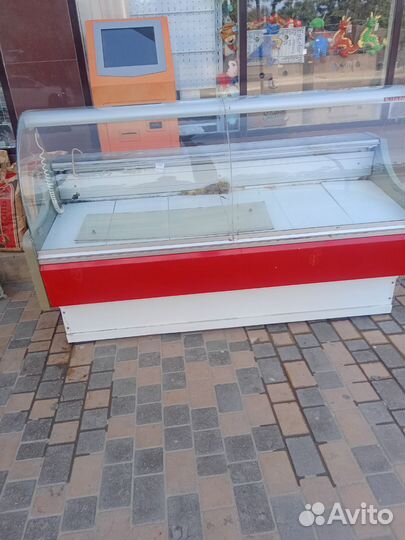 Витринные холодильники