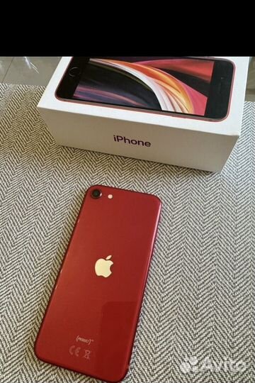 iPhone SE (2020), 64 ГБ