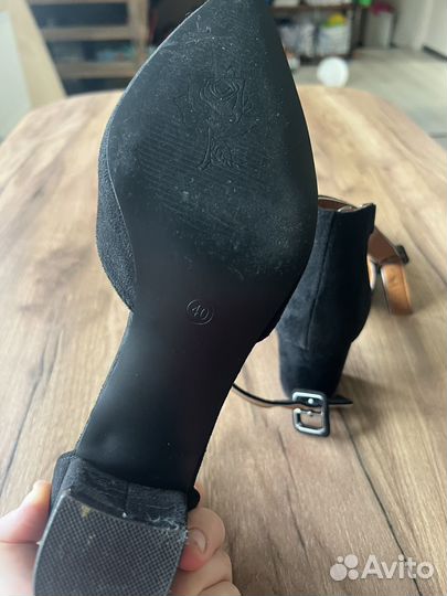 Туфли женские