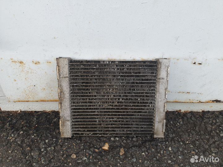 Дополнительный радиатор BMW X5 E70