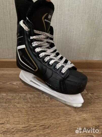 Коньки хоккейные nordway