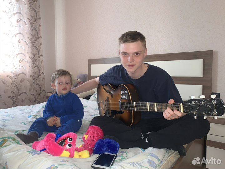 Придумаю текст песни,мелодию,аранжировку