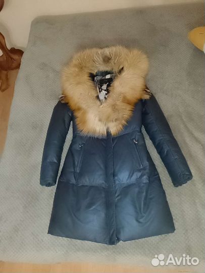 Пуховик женский 42 44