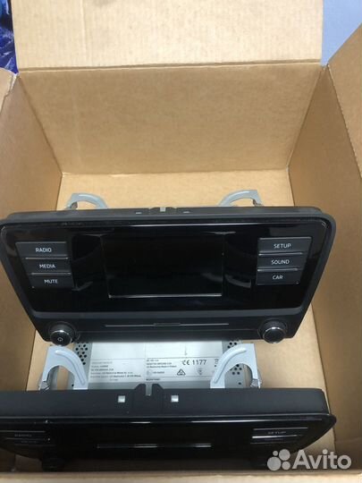 Магнитофон мультимедиа Skoda оригинал