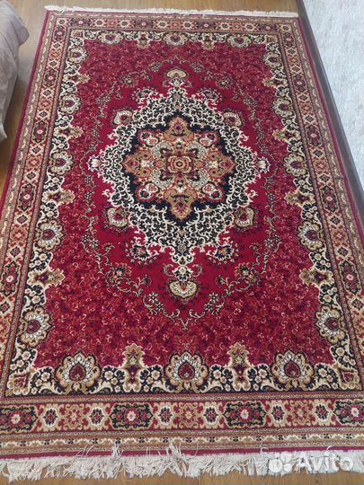 Ковер шерстяной