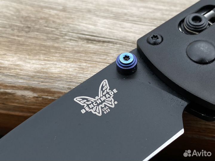 Нож benchmade