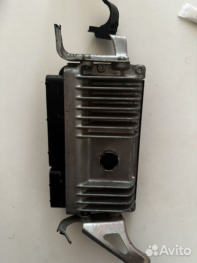 Эбу toyota corolla e 180