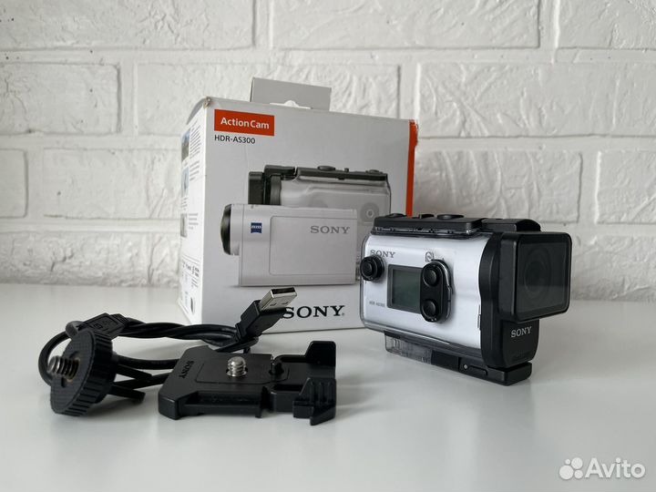 Экшн камера sony as300
