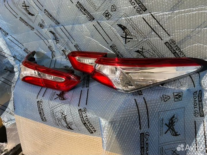 Фонари Toyota Camry 70 2018-2022