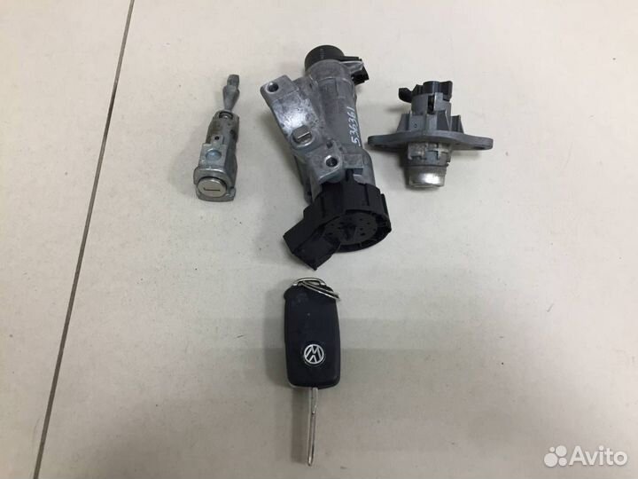 Замок зажигания комплект Volkswagen Polo Sed RUS 2