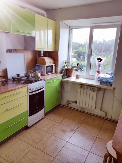 3-к. квартира, 65 м², 2/2 эт.