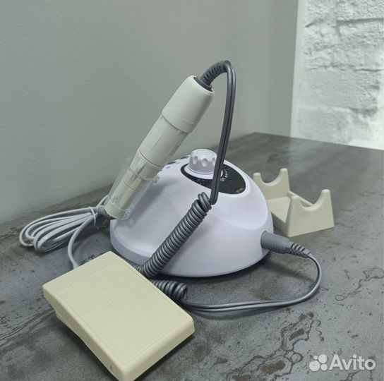 Маникюрный и педикюрный аппарат Dr Alex SP-100