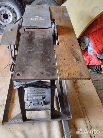 Станок по дереву многофункциональный
