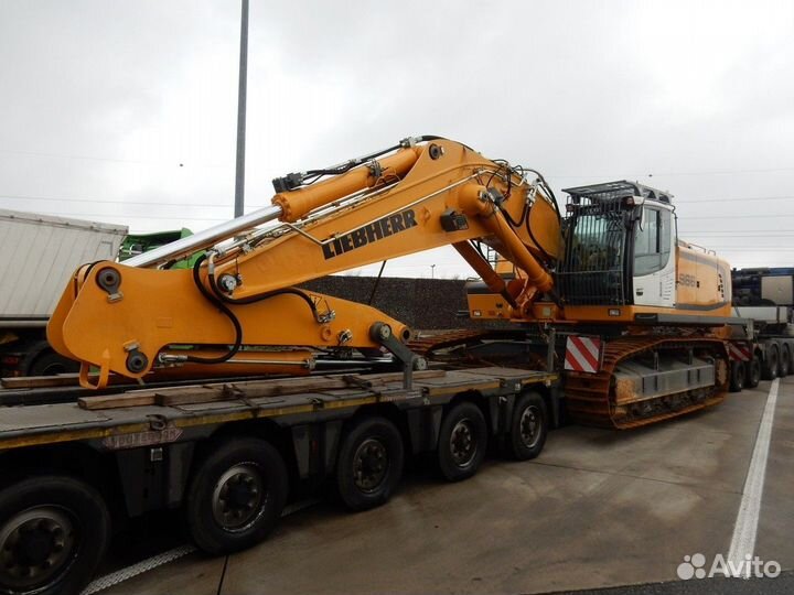 На разборке Fermec Фермек