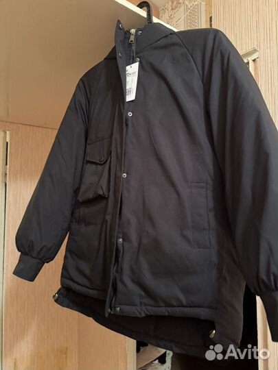 Продам куртку женскую