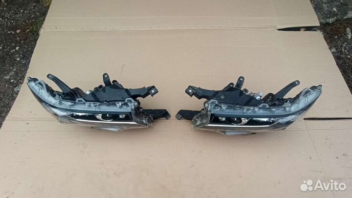 Фары Toyota Prado 150 с 2017г