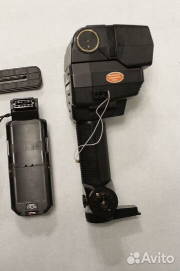 Фотовспышка Sunpak 622 Super Pro