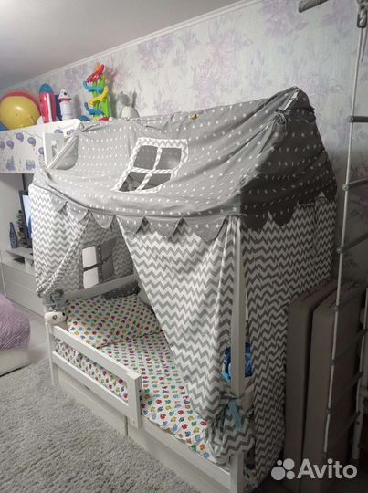 Детская кровать домик с матрасом