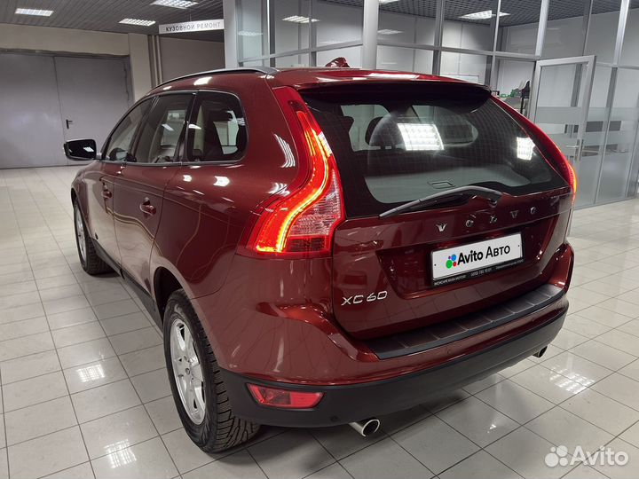 Volvo XC60 2.4 AT, 2013, 89 300 км