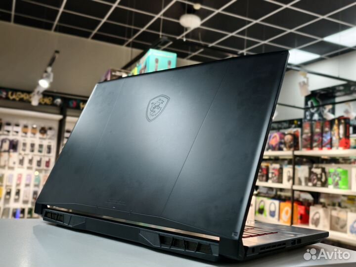 Ноутбук MSI Katana 17