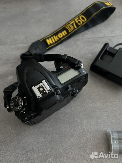 Nikon d750 body