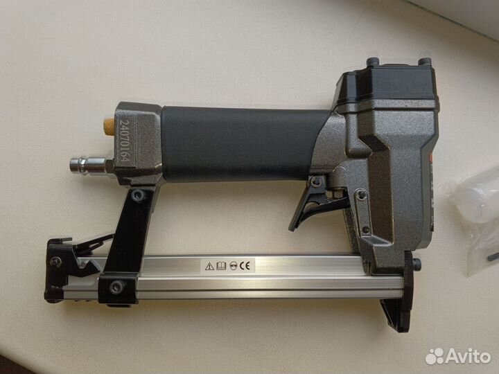 Пневмостеплер