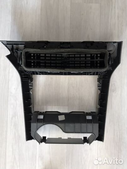Рамка магнитолы Opel Astra H