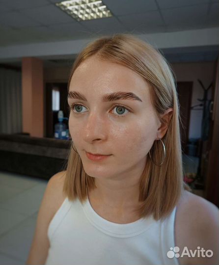 Мастер бровист