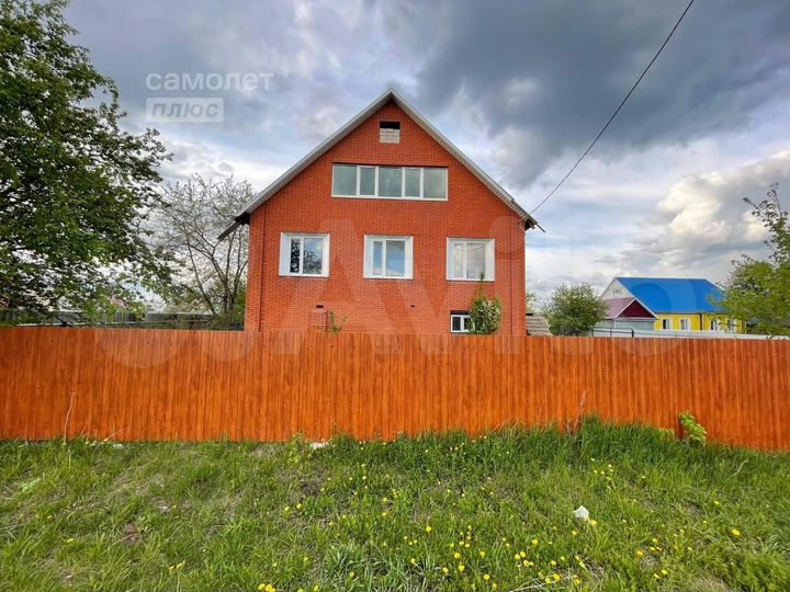 Дом 319 м² на участке 22,3 сот.