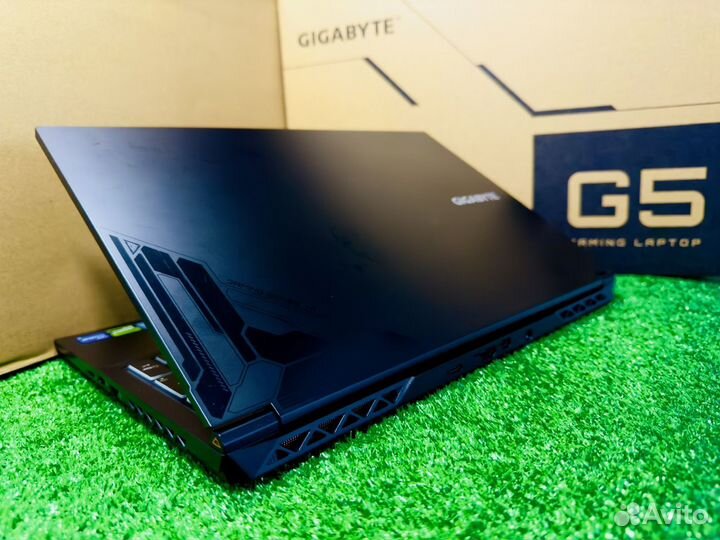 Игровой Gigabyte i5-12500H/RTX4060 8Gb Комплект