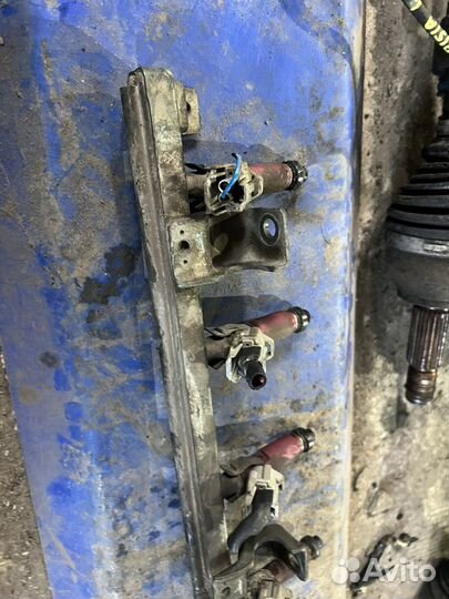 Топливная форсунка Mazda Verisa 1.5