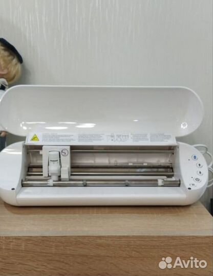 Режущий плоттер silhouette