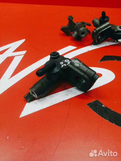 Тормозная машинка Kawasaki ZX-10R 04-05