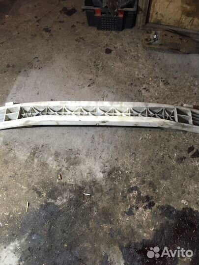 Усилитель переднего бампера Мазда Мпв Mazda MPV LW