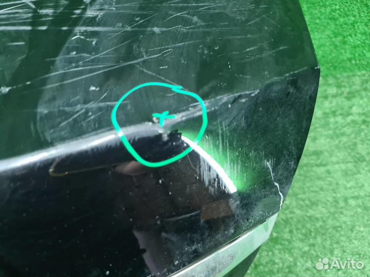 Крышка багажника Mercedes-Benz E-Class