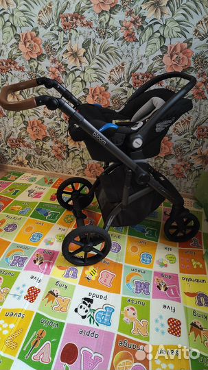 Коляска Roan Bloom 3в 1