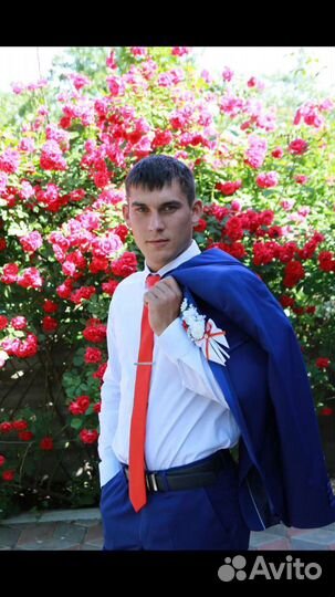 Мужской костюм